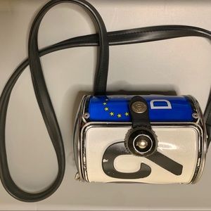 Little Earth Germany (Deutschland) License Purse